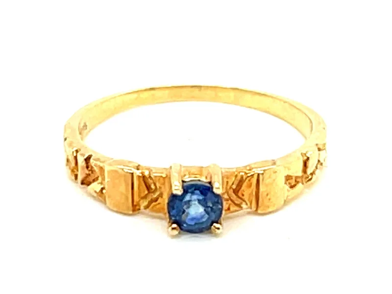 Women’s gemstone rings-Light Blue Round Sapphire Ring in 14k Yellow Gold