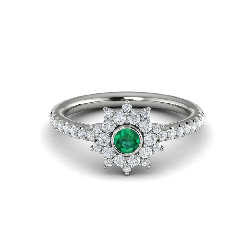 Diamond Starburst with Emerald Centerstone Ring