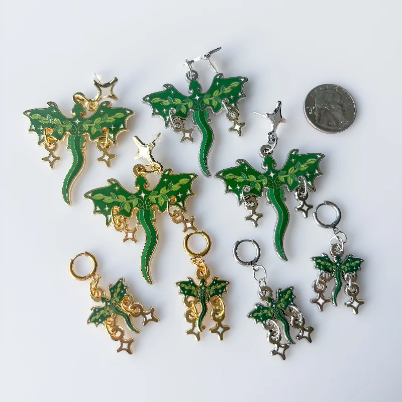 Women’s ear cuffs-GREEN VINE DRAGON METAL EARRINGS