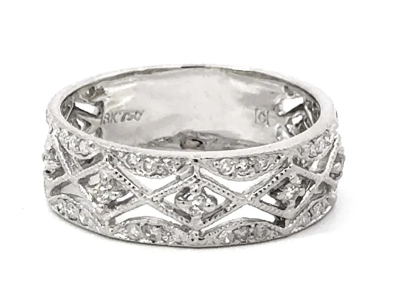 Women’s cocktail rings-XOXO Diamond Band Cutout Ring 18k White Gold