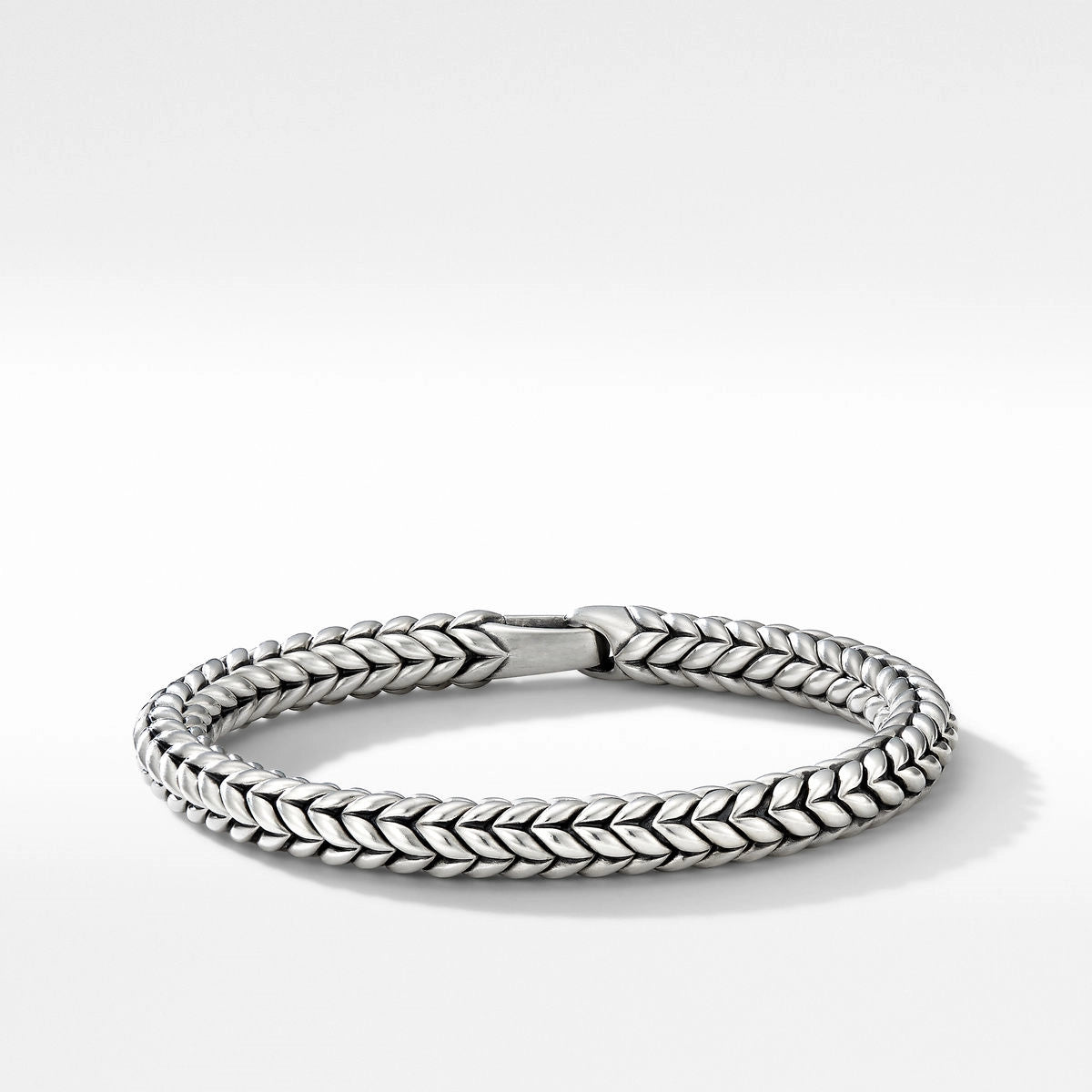 Women’s gold bangles-David Yurman 8mm Chevron Bracelet