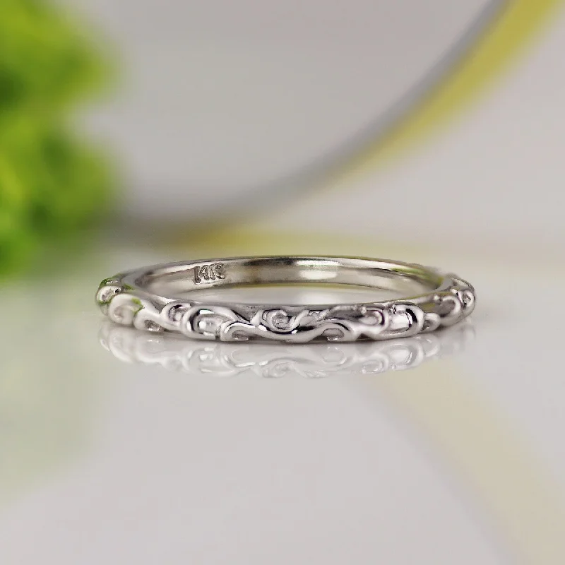 Women’s lab-grown diamond engagement rings-Auriya Vintage Floral Scroll Wedding Band 14k Gold