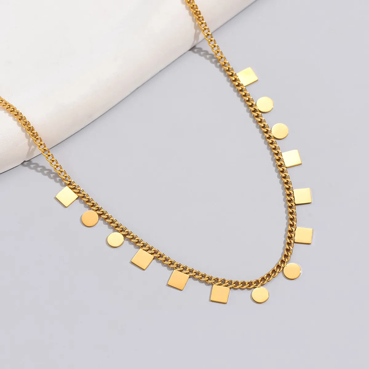 Women’s layered charm necklaces-Lady Simple Style Geometric Titanium Steel Plating 18k Gold Plated Gold Plated Necklace