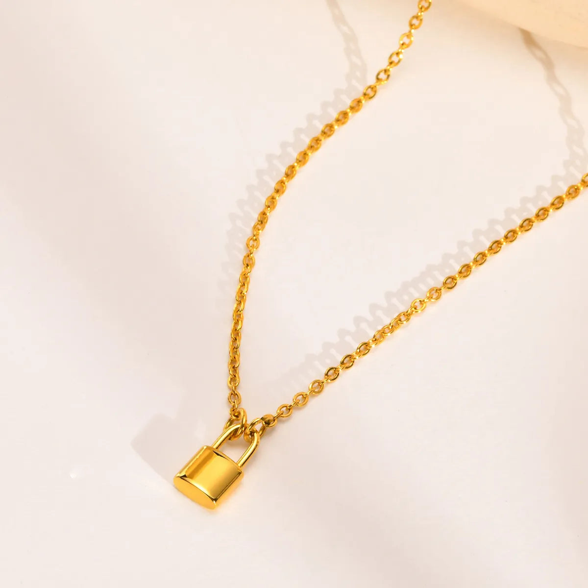 Women’s silver necklaces-Simple Style Lock Stainless Steel Necklace Plating Stainless Steel Necklaces