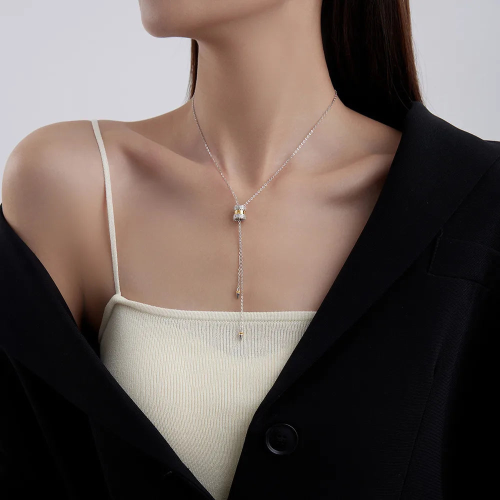 Women’s diamond choker necklaces-Sterling Silver Casual Simple Style Hollow Out Inlay Round Zircon Pendant Necklace