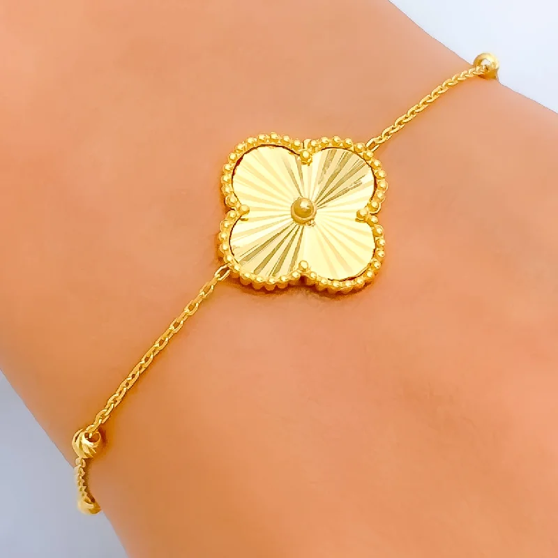 Women’s gold-plated bracelets-Medium 22k Gold Clover Bracelet