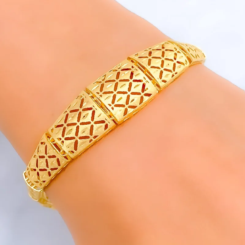 Women’s boho bracelets-Matte Sleek 22k Gold Bracelet