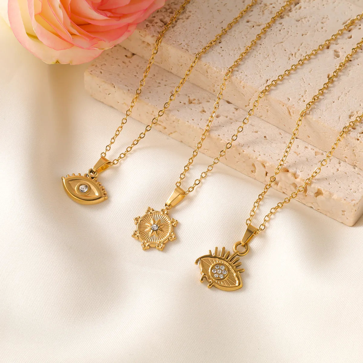 Women’s chunky necklaces-Elegant Vintage Style French Style Star Eye Solid Color Stainless Steel Plating Inlay Zircon 18k Gold Plated Pendant Necklace