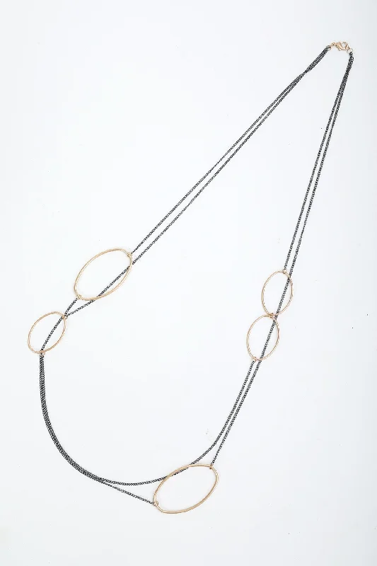 Women’s crystal necklaces-Black Link Long Necklace