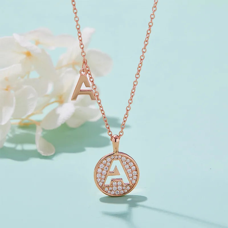 Women’s vintage-inspired necklaces-Sterling Silver Simple Style Inlay Letter Moissanite Pendant Necklace