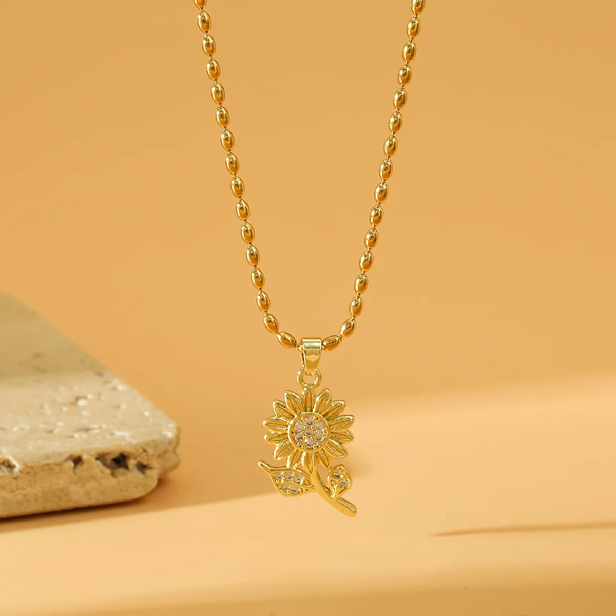 Women’s chain necklaces-Simple Style Sunflower Stainless Steel Copper Plating Inlay Zircon 18k Gold Plated Pendant Necklace