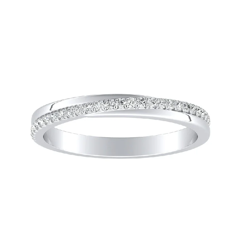 Women’s solitaire diamond engagement rings-Auriya 1/8ctw Round Diamond Wedding Band Platinum